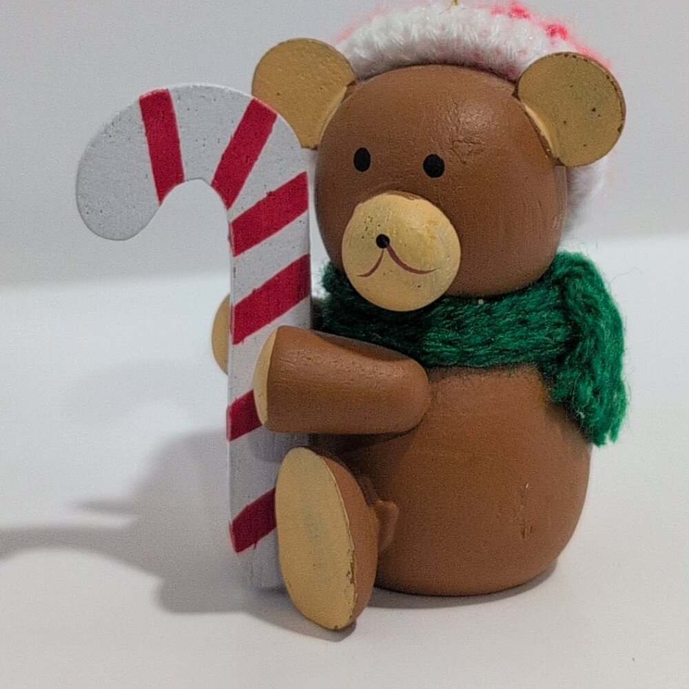 Vintage 1984 Dakin Teddy Bear Christmas Ornament Candy Cane Green Scarf - Picture 1 of 4